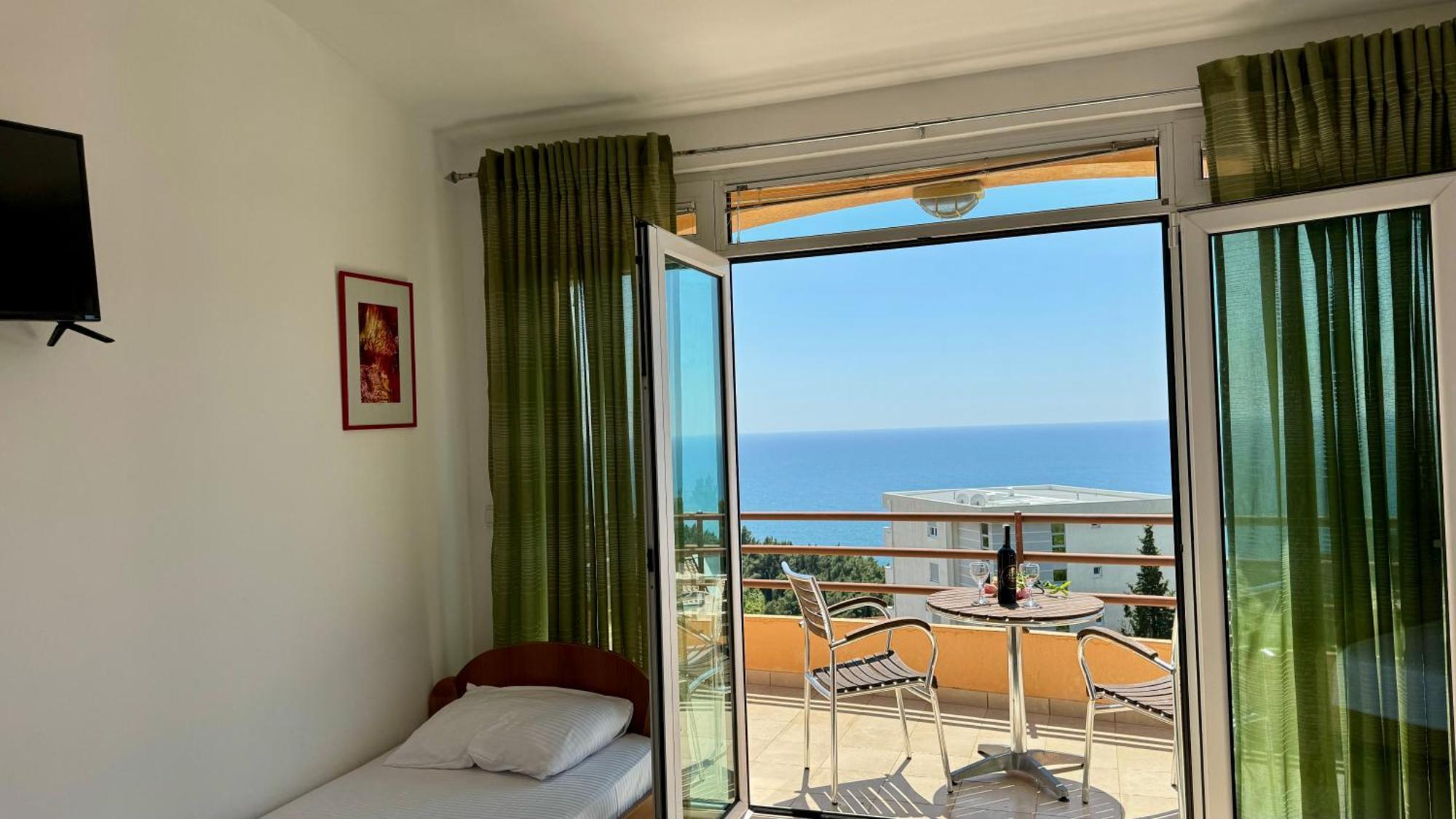 Sea La Vie Apartments Улцинь Екстер'єр фото