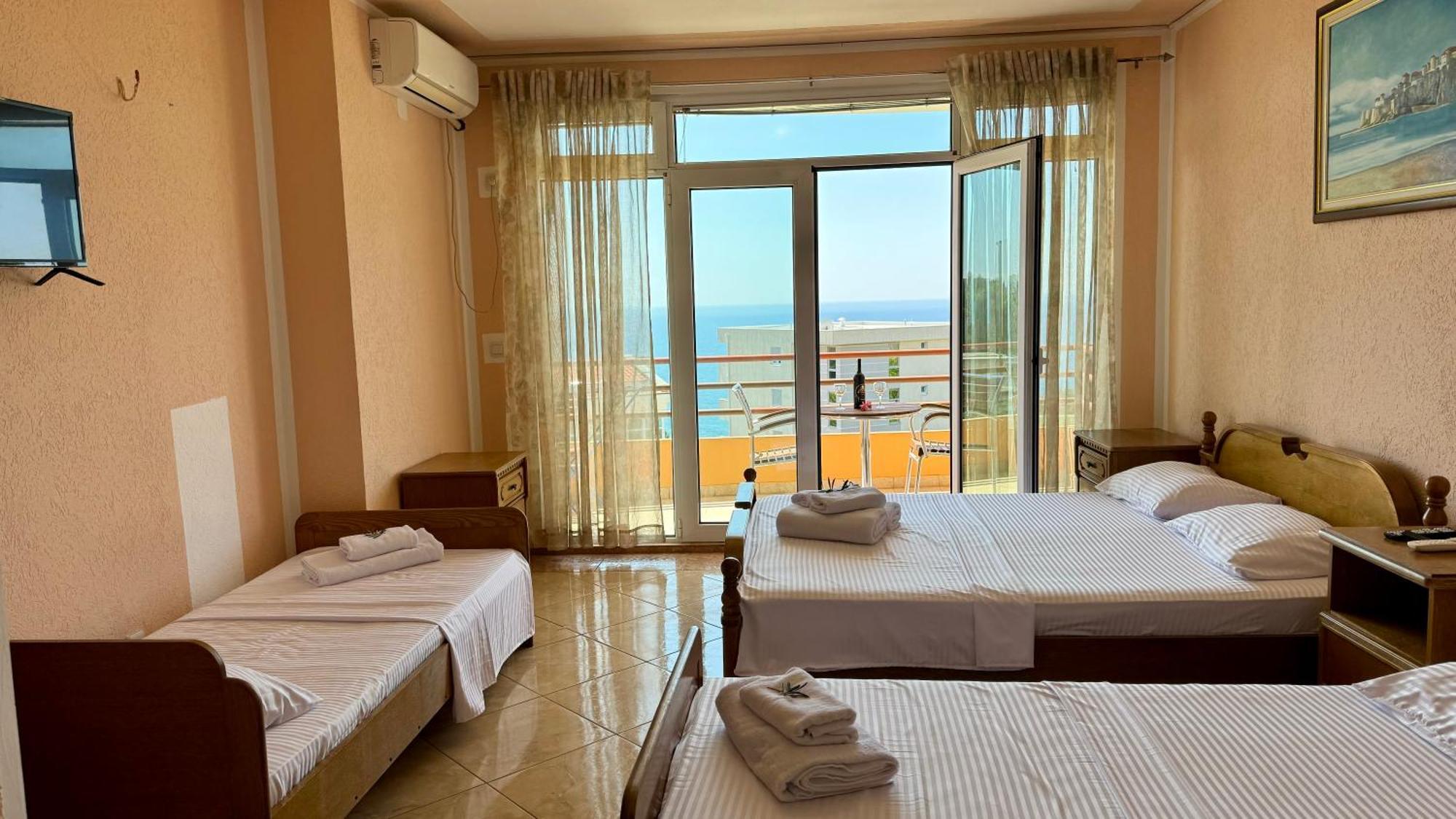 Sea La Vie Apartments Улцинь Екстер'єр фото